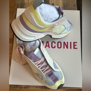 NIB Kat Maconie Sneakers sz 40 fits like 8.5/9